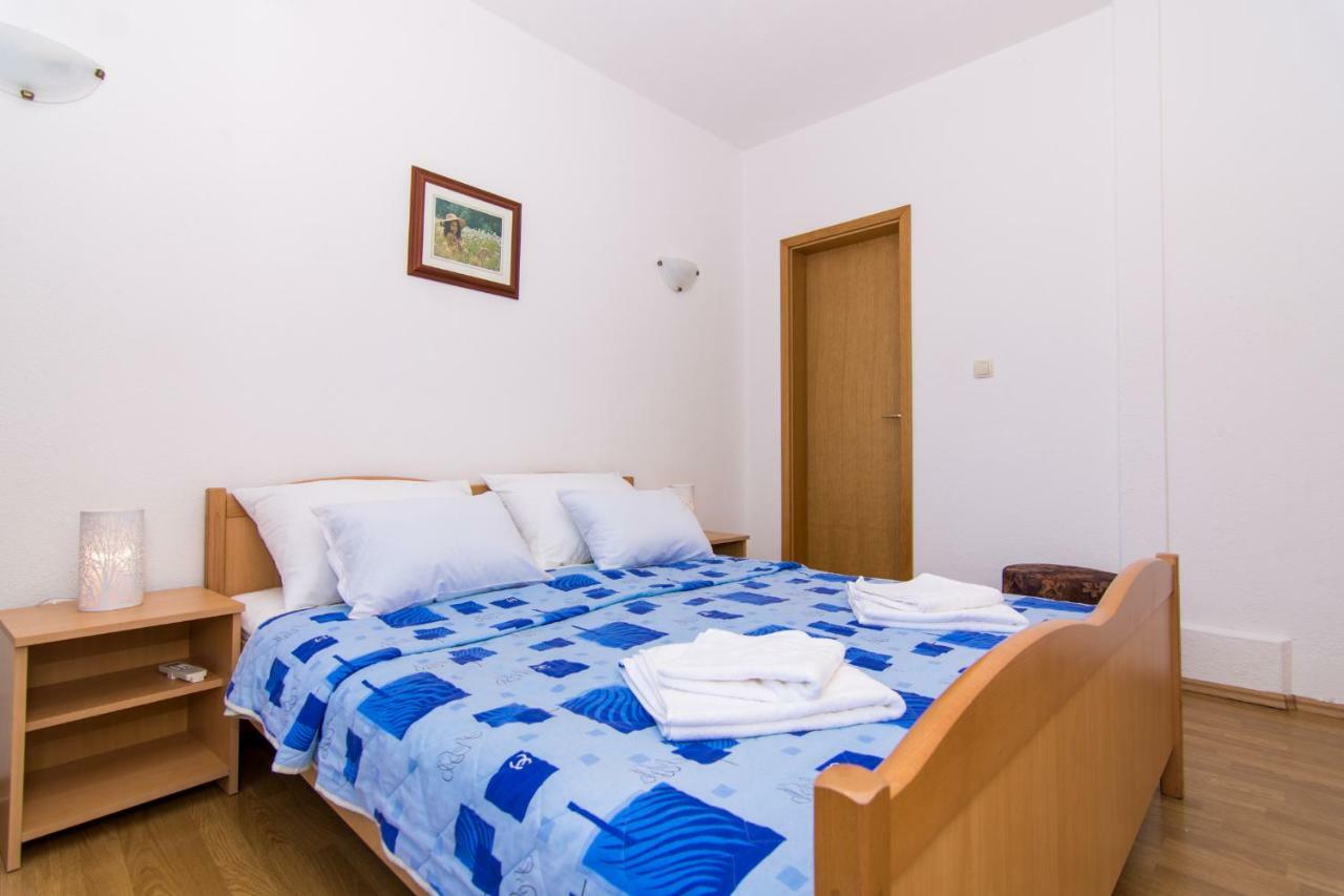 Apartments Jozic Seget Vranjica Eksteriør billede